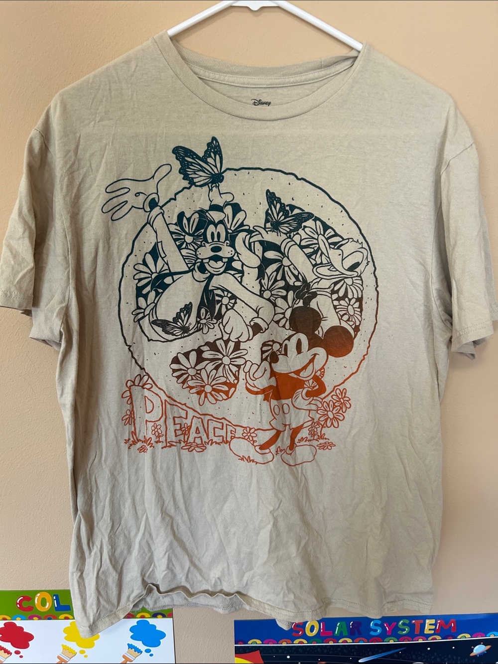 Disney Men's Mickey & Friends Graphic Tee - Cream